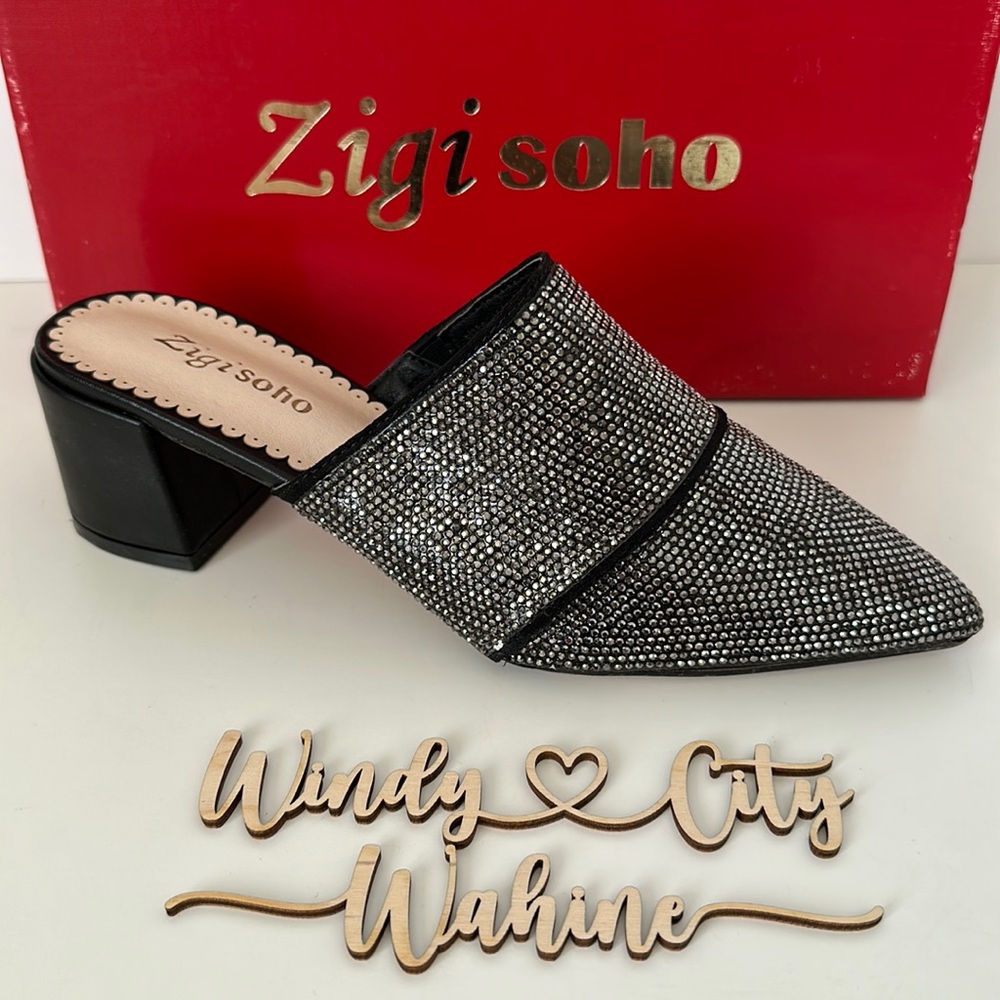 NWT Zigi Soho Devora Rhinestone Mules